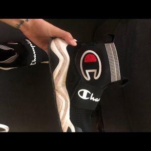 Champion woman shoes